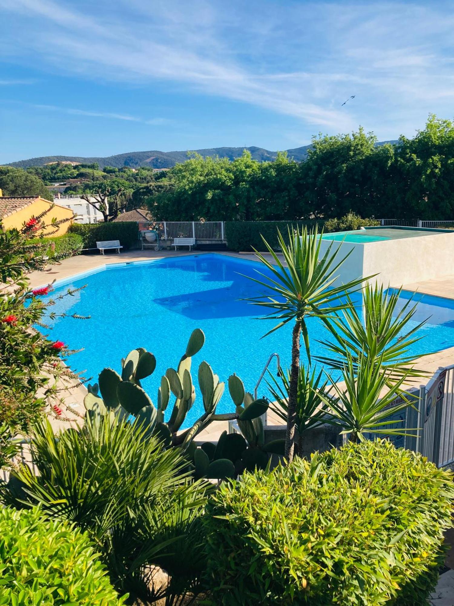 코골렝 Mazet Renove Golfe De St Tropez 빌라 외부 사진